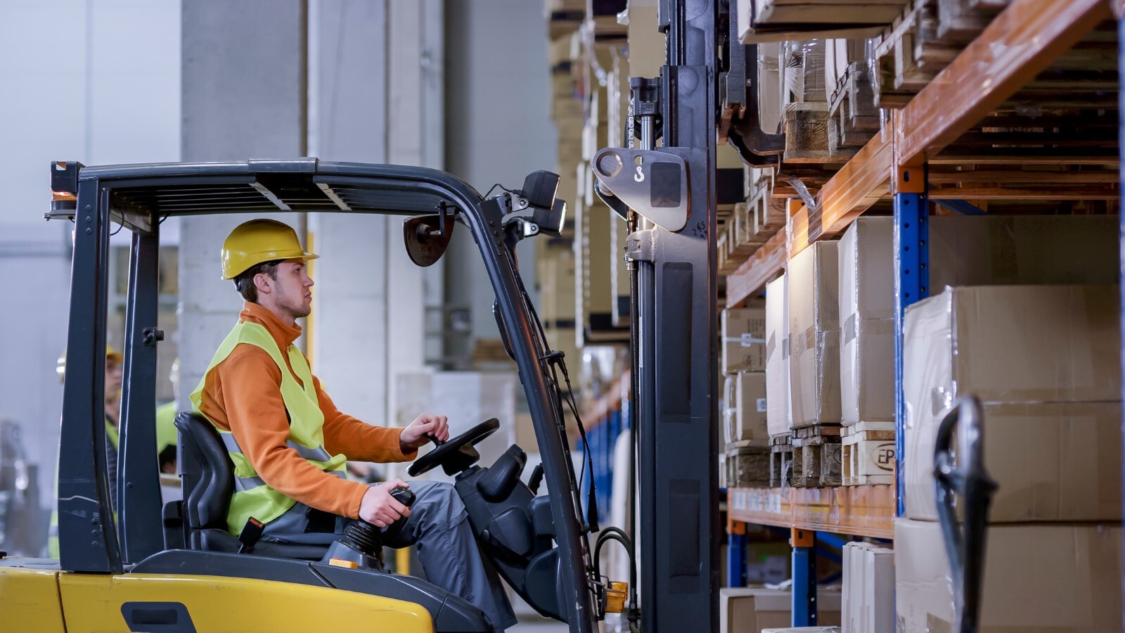 Are You Ready to Adopt Goods-to-Person Warehouse Automation? - Cerexio