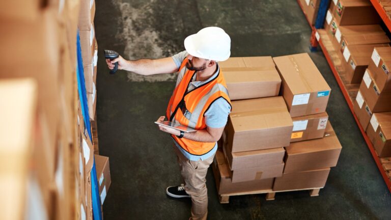 how-optimising-warehouse-safety-smart-warehousing-cerexio-singapore