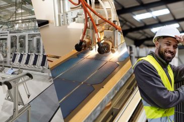 How Automation Transforms the Solar Panel Manufacturing Process