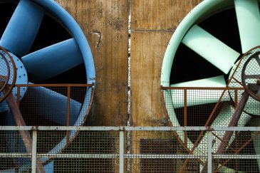 How to Select the Best Heavy-Duty Industrial Fan