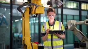 Evolution of Manufacturing Execution Systems for Industry 4.0