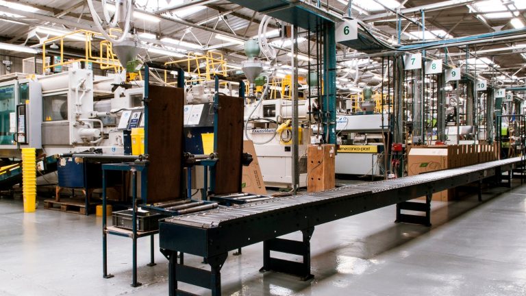 What Are the Different Types of Product Layout Systems