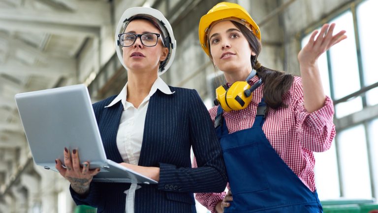 Monitoring and Controlling Manufacturing Overhead