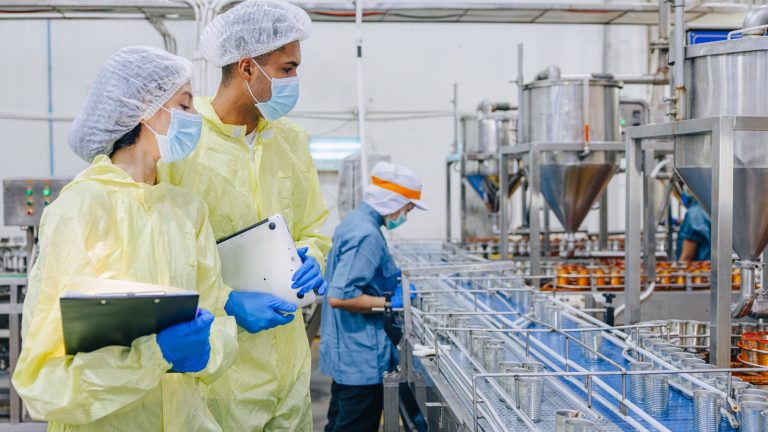 Why Singapore F&B Manufacturers Need MES