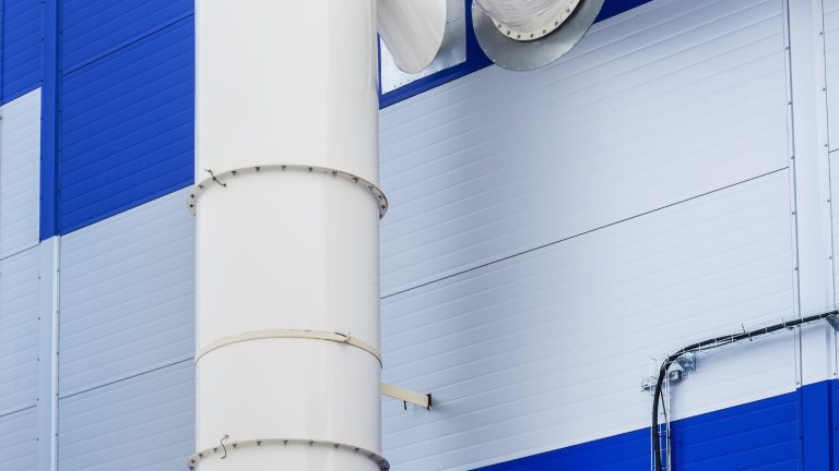 Key Benefits of Commercial Air Purification for Manufacturing
