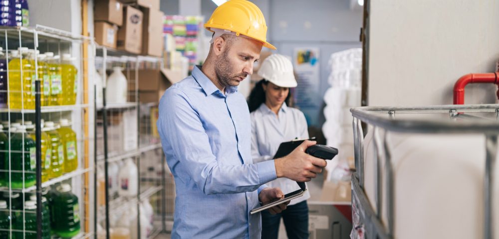 How to Reduce the Cost of RFID Implementation How to Reduce the Cost of RFID Implementation
